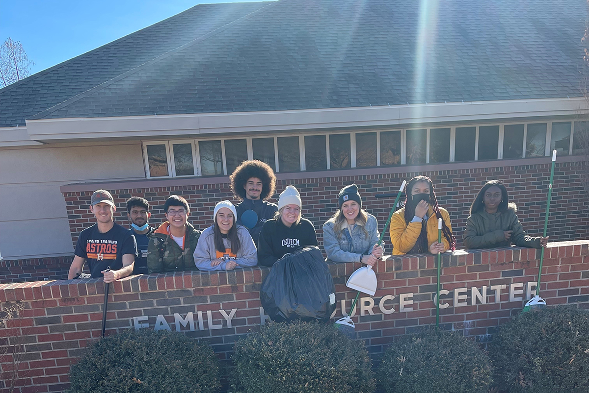 MLK Jr. Day 2022 community service volunteers